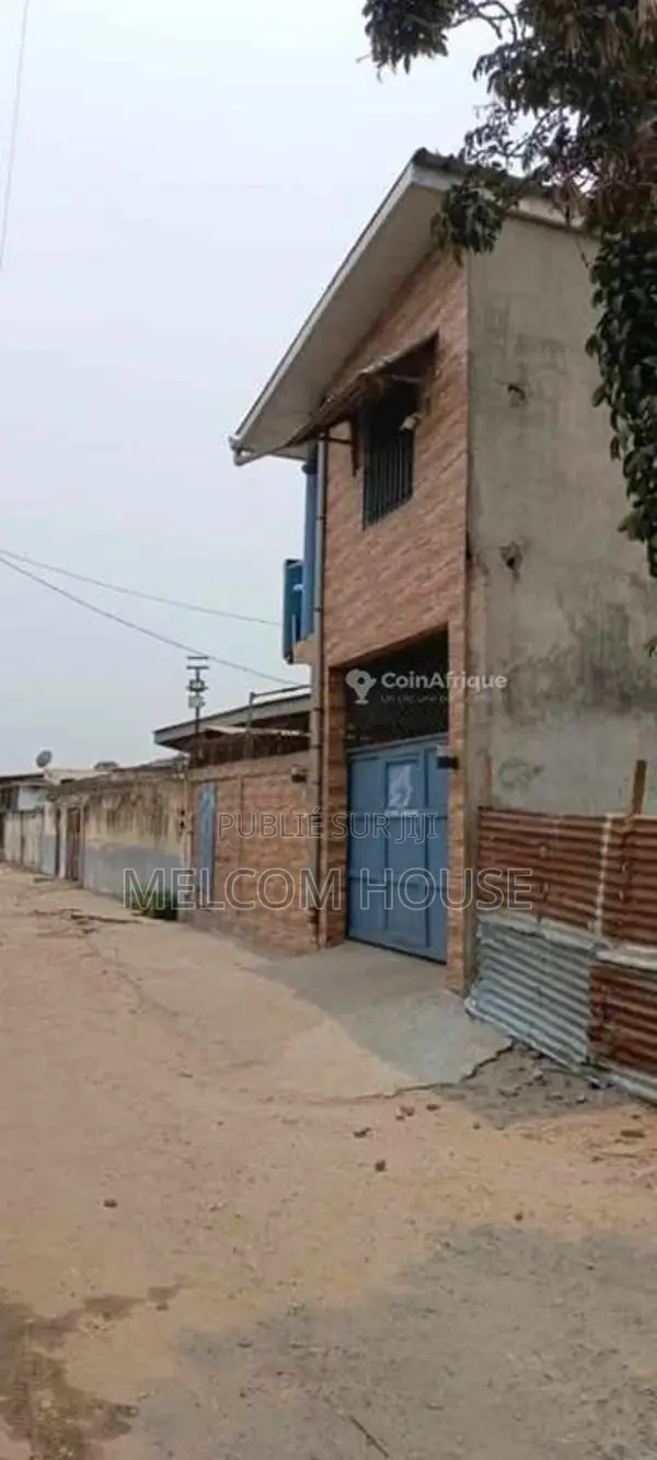 Terrain 1/2 lot - Mouyodzi