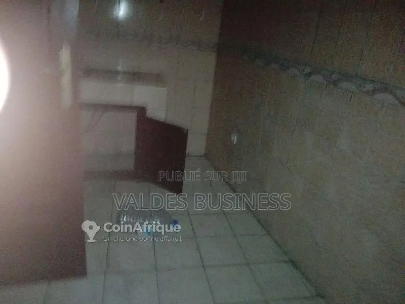 Location appartement 2 pièces - Congo