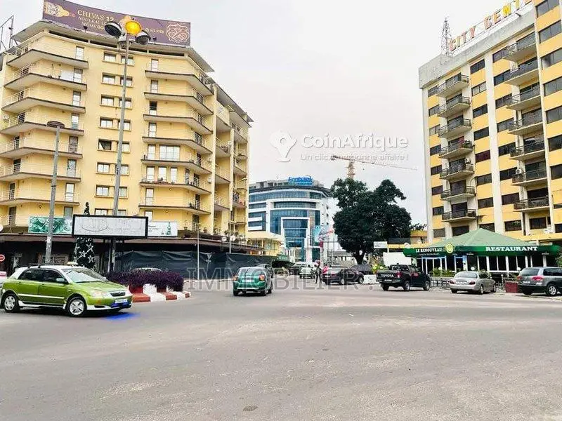 Location bureau - Brazzaville