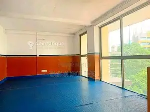 Location bureau  - Brazzaville