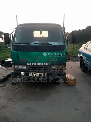 Photo - Mitsubishi Space Wagon diesel - Véhicule utilitaire d'occasion