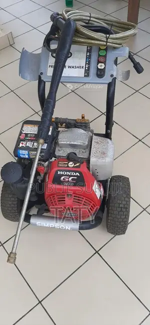 Photo - Nettoyeur haute pression autonome Karcher à moteur Honda