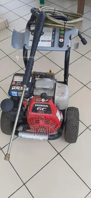 Photo - Karcher autonome à moteur Honda - Importation USA