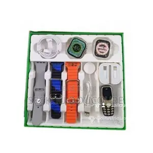 Photo - Montre Connectée - Écran Retina, Design Élégant & Étanche