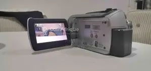 Photo - Caméscope Panasonic haute performance avec disque dur 30 Go