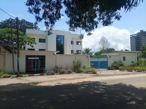 Photo - Vente immeuble - Pointe-noire