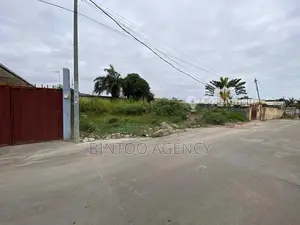 Terrain 657 m² - Pointe Noire