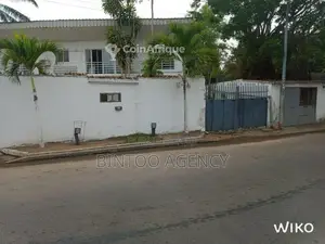 Vente appartements 8 pièces - Pointe-noire