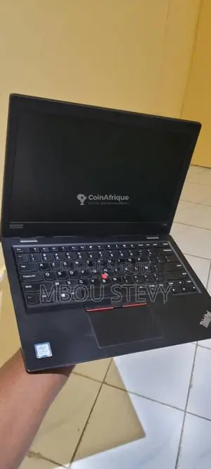 Photo - Lenovo Yoga - Ordinateur portable polyvalent Core i5