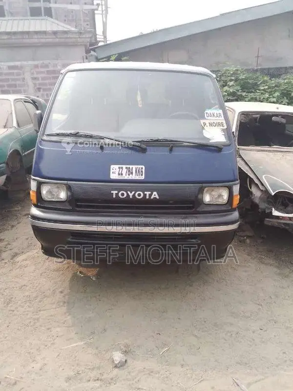 Toyota Hi-Ace 1995 - Fourgonnette diesel manuelle