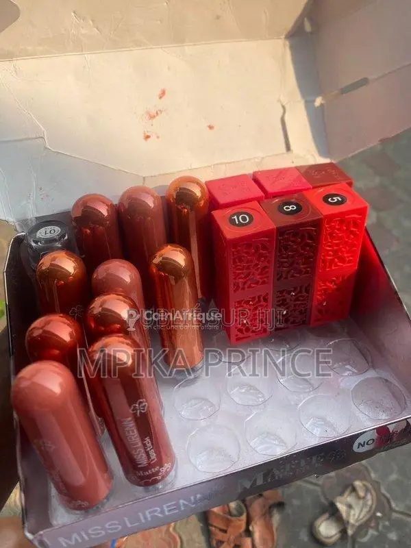 Rouge à lèvres hydratant longue tenue haute pigmentation