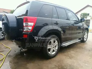 Photo - Suzuki Grand Vitara 2011 - SUV compact d'occasion