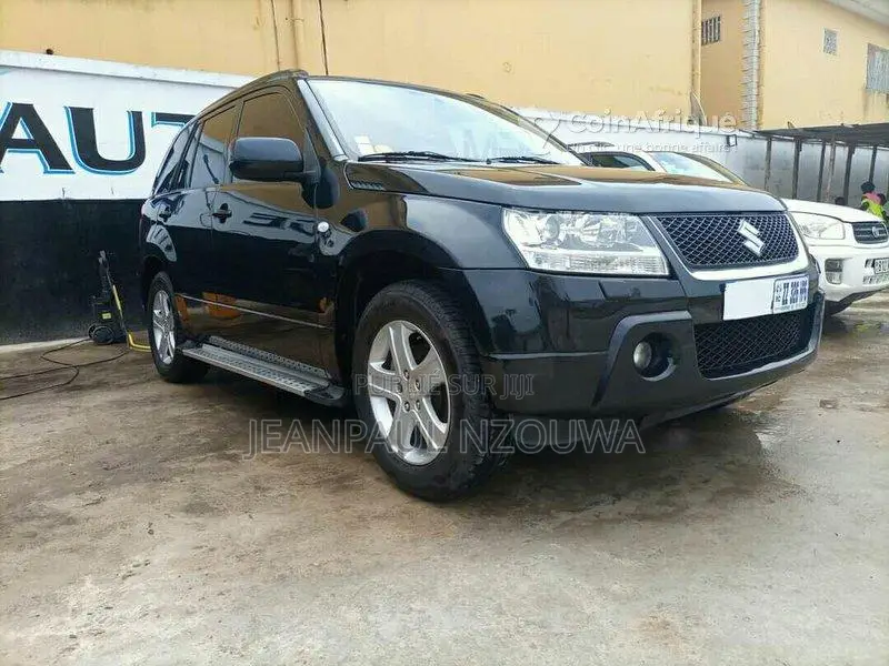 Suzuki Grand Vitara 2011 - SUV compact d'occasion