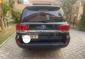 Toyota Land Cruiser V8 2014 - Diesel Automatique, Full Options