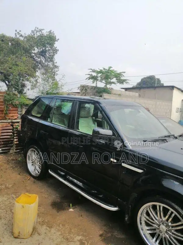Range Rover 2010 - SUV luxueux en excellent état