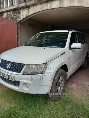 Photo - SUV Suzuki Grand Vitara 2007 - Parfait état