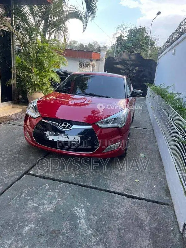 Hyundai Veloster 2012 - Sportive compacte full équipée
