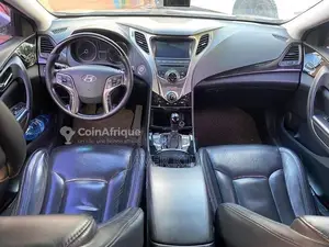 Hyundai Grandeur 2012 - Berline élégante et fiable