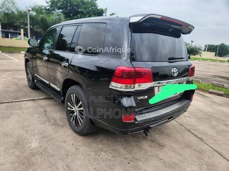 Toyota Land Cruiser 2020 - SUV 4x4 tout-terrain en excellent état