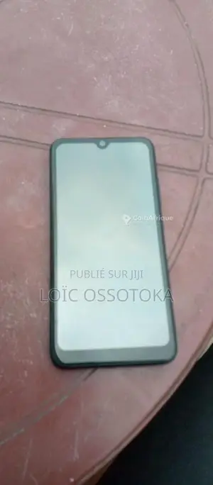 Photo - Smartphone Itel S15 - Pratiquement neuf, peu utilisé