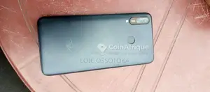 Smartphone Itel S15 - Pratiquement neuf, peu utilisé