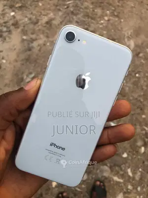 Photo - Apple iPhone 8 - Smartphone déverrouillé en très bon état