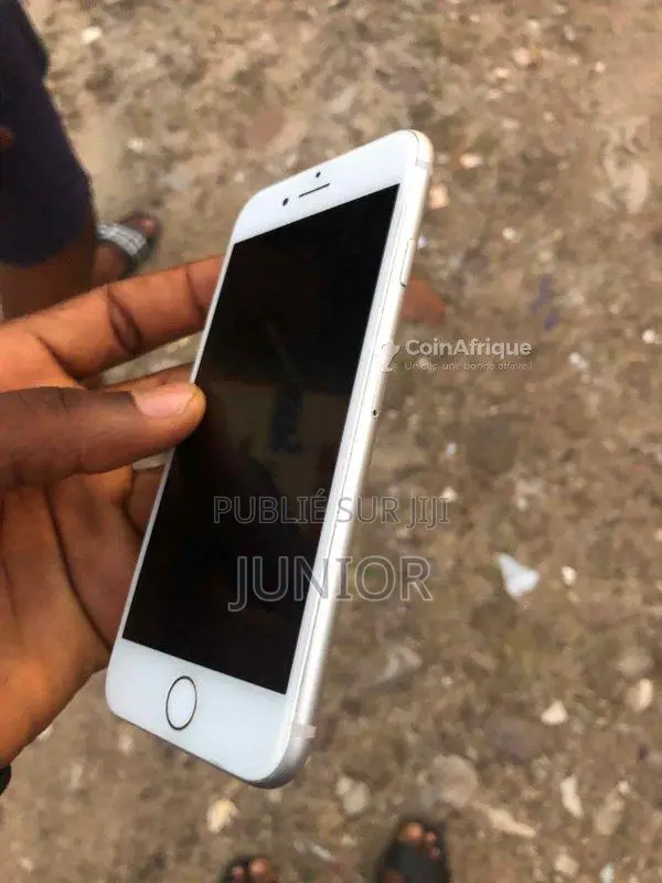 Apple iPhone 8 - Smartphone déverrouillé en très bon état