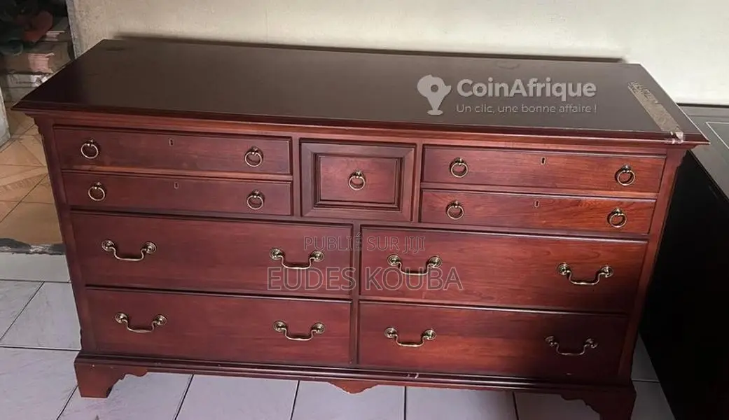 Commode vintage Drexel Heritage 7 tiroirs marron