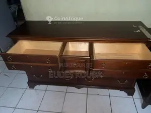 Commode vintage Drexel Heritage 7 tiroirs marron