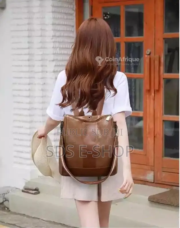 Sac synthétique pratique et élégant