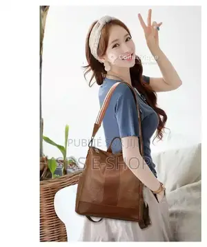 Sac synthétique pratique et élégant