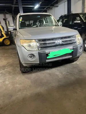 Mitsubishi Pajero 2017 - SUV 4x4 essence, full options