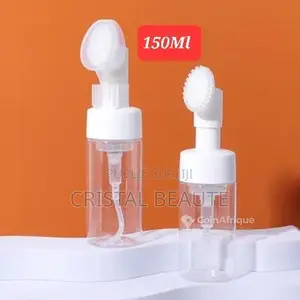 Photo - Flacon vide 150ml avec applicateur pour cosmétiques