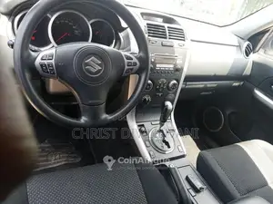 Suzuki Grand Vitara V4 automatique 2006 - Bon état