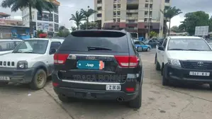 Jeep Grand Cherokee 2011 V8 - SUV luxueux et puissant