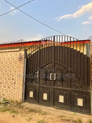 Photo - Vente villa 3 pièces - Brazzaville