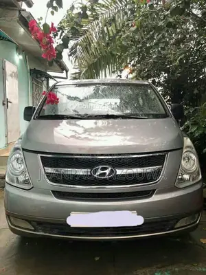 Photo - Hyundai Accent 2015 - Berline compacte en parfait état