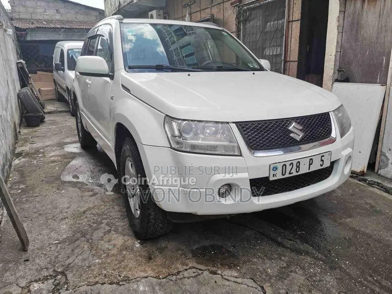 Suzuki Grand Vitara 2008 - SUV compact bien entretenu