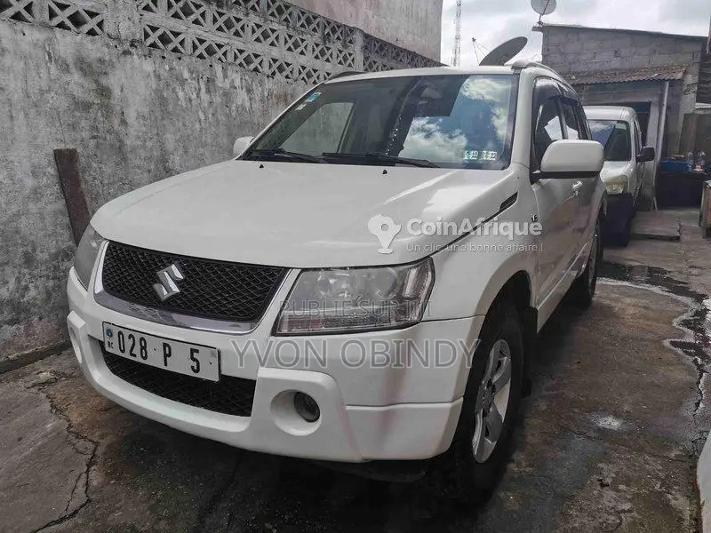 Suzuki Grand Vitara 2008 - SUV compact bien entretenu