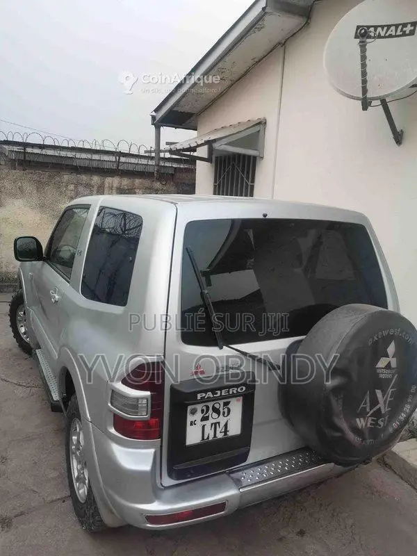 Mitsubishi Pajero 2006 - Véhicule pour pièces ou réparation