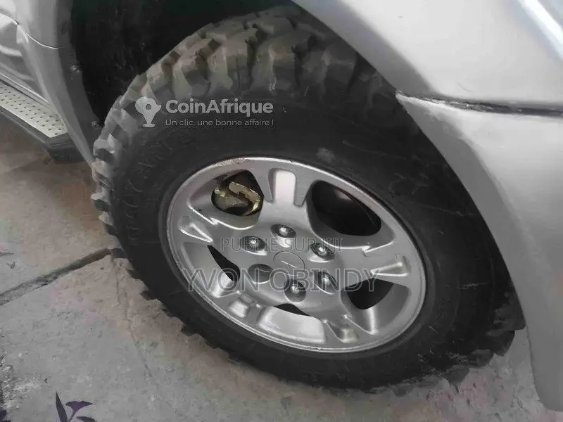 Mitsubishi Pajero 2006 - Véhicule pour pièces ou réparation