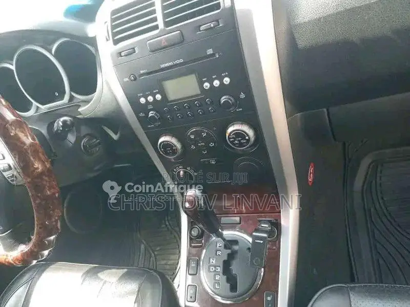 Suzuki Grand Vitara 4x4 automatique essence 2009