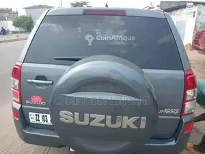 Suzuki Grand Vitara 4x4 automatique essence 2009