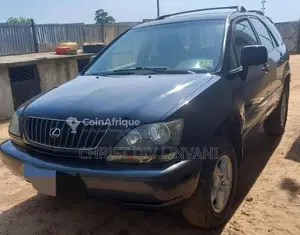 Photo - Lexus RX300 SUV 4x4 - Occasion élégante et confortable
