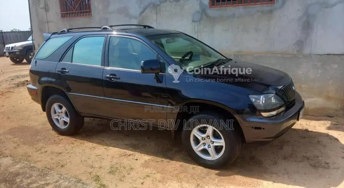 Lexus RX300 SUV 4x4 - Occasion élégante et confortable