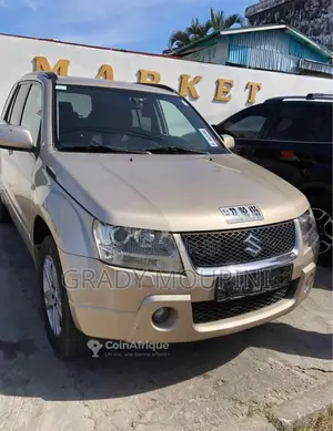 Photo - SUV Suzuki Grand Vitara 2008 - Boîte automatique, cuir