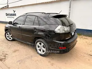 Lexus RX - SUV luxueux en parfait état