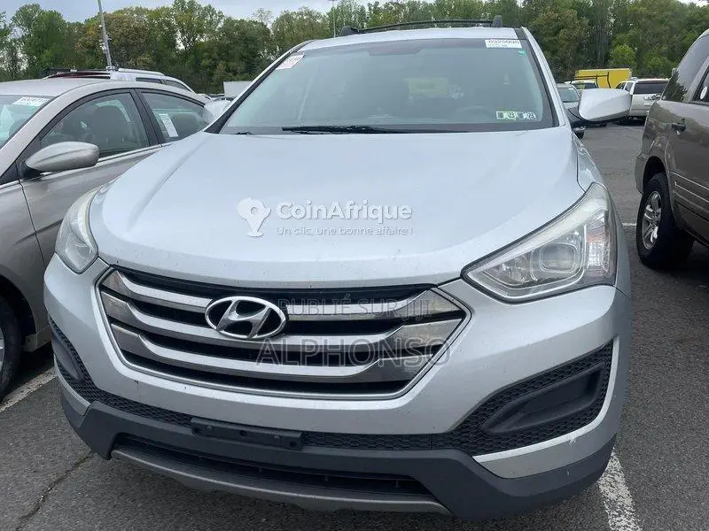 Hyundai Santa Fe Sport 2016 - SUV familial compact en excellent état