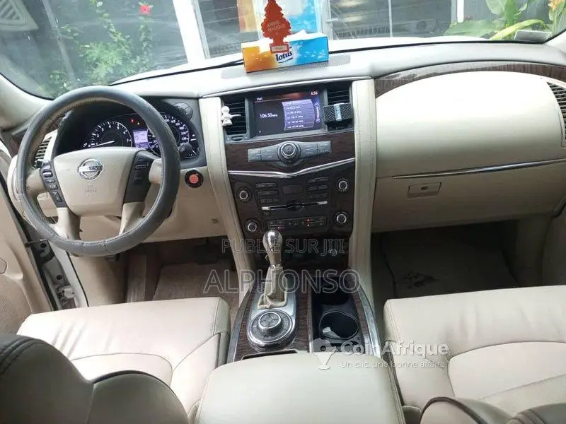 Nissan Patrol 2015 - SUV tout-terrain haut de gamme