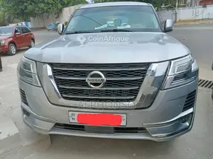 Photo - Nissan Sport 2018 - Véhicule d'occasion en excellent état